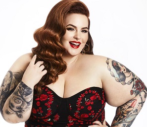 Tess Holliday Bio, Wiki, Age, Height, Married, Boyfriend, Dating, Parents, Ethnicity, Net Worth, Children